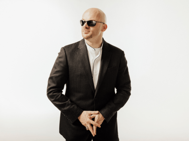 Seeking Discomfort To Outperform: Lessons From The Comfort Kills™ Keynote